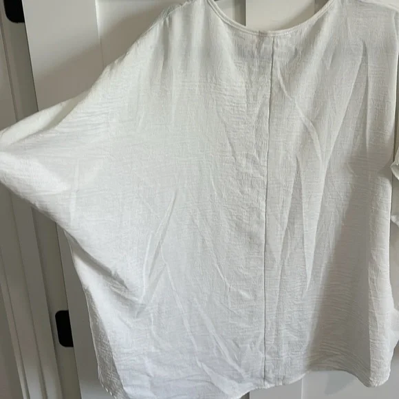 Jodifl Women's M Flutter Sleeve Pocket Tee Shirt White Crepe Texture Oversized - Picture 7 of 11